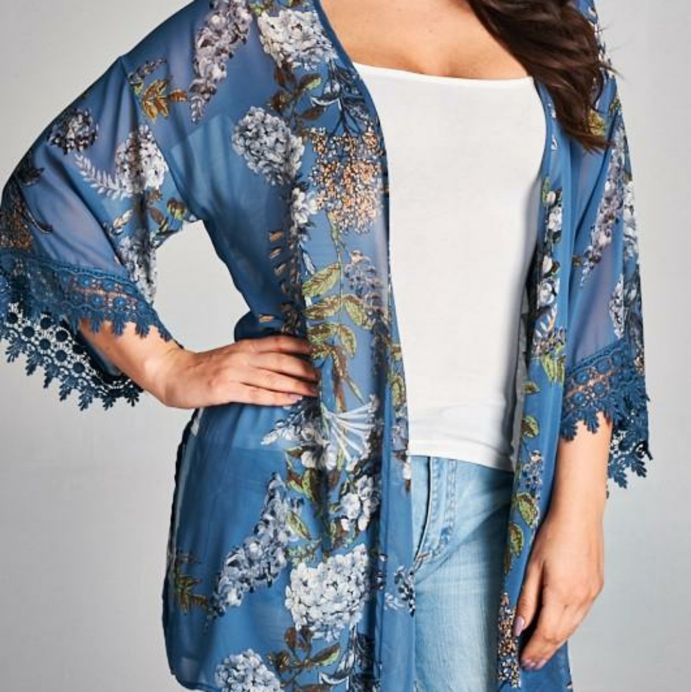 PLUS blue floral kimono